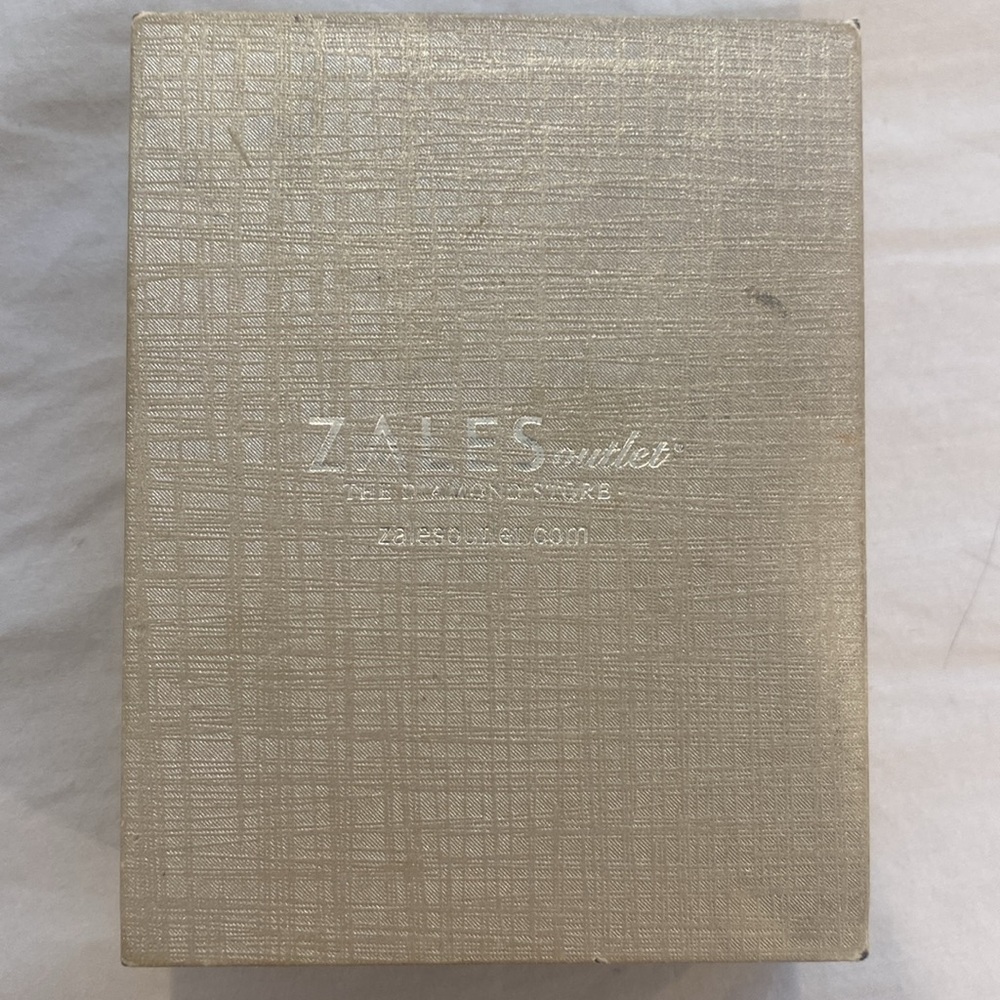 Zales diamond necklace - Picture 2 of 2